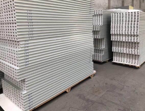 出售南宁新式的硫氧镁板_广西硫氧镁防火板专业批发