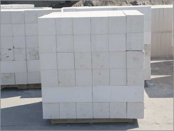 河南蒸压加气混凝土砌块价格 在哪里能买到好用的蒸压加气混凝土砌块